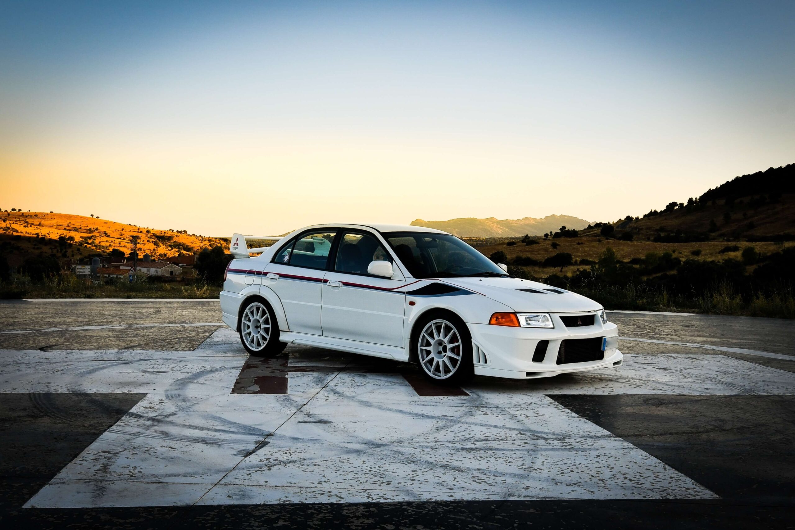 mitsubishi Lancer insurance